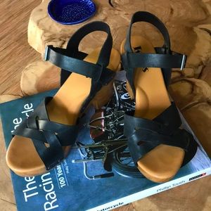 Unworn perfect platforms by Korks